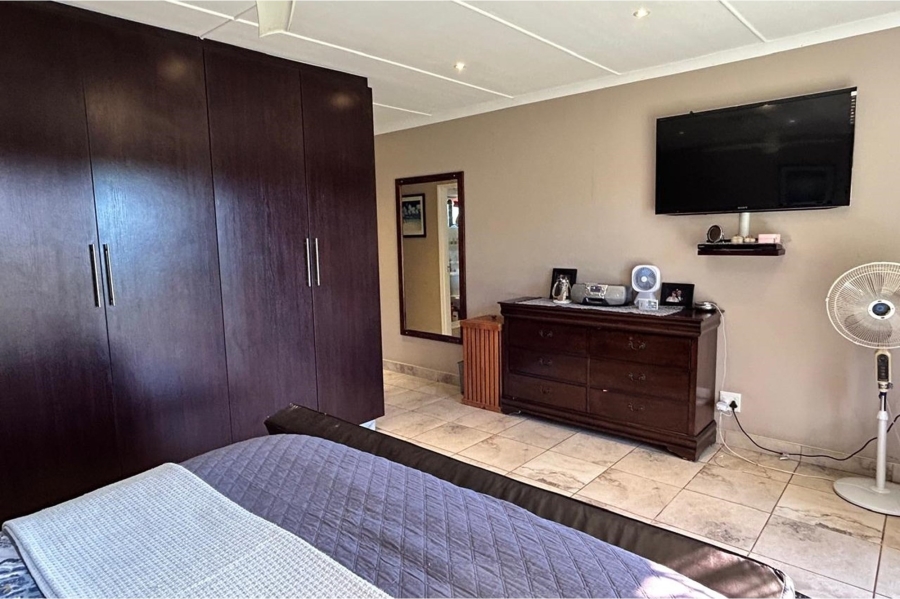 4 Bedroom Property for Sale in Dorchester Heights Eastern Cape
